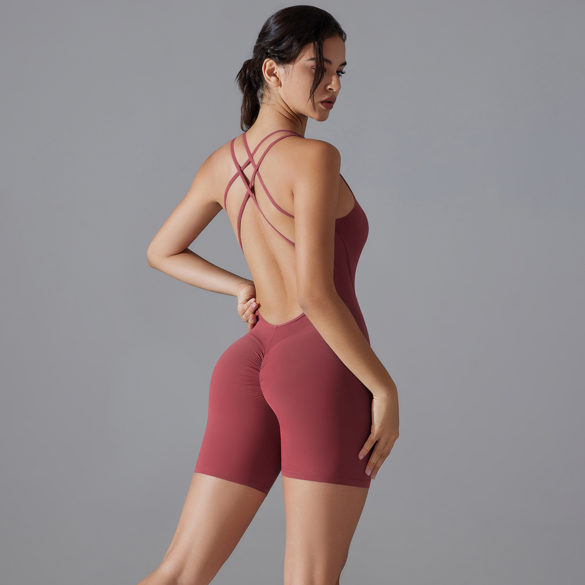 Yoga Set Sexy Backless Sporty  - đánh giá và giá Herbal Yoga